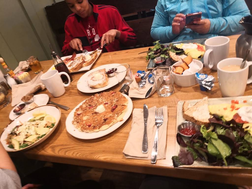 First Watch - Shoppes at Corporate Woods | restaurant | 9916 College Blvd, Overland Park, KS 66210, USA | 9133396686 OR +1 913-339-6686