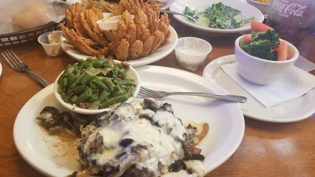 Texas Roadhouse | restaurant | 9601 Mariposa Rd, Hesperia, CA 92344, USA | 7608674831 OR +1 760-867-4831