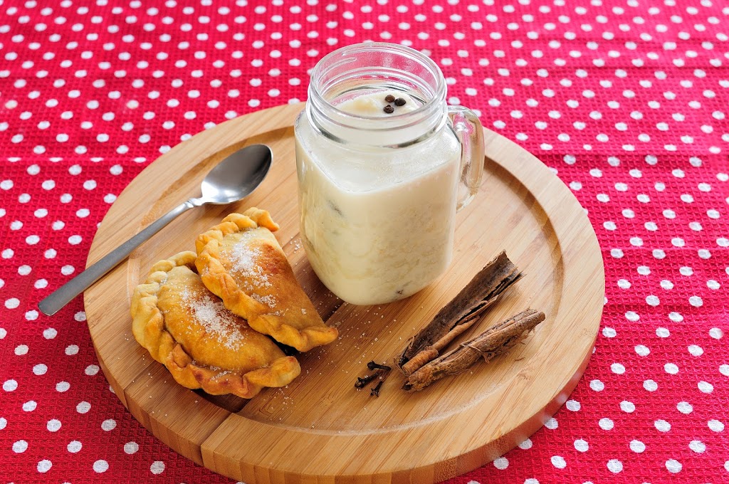 Chicago Empanada Mama | restaurant | 3101 W Lake St, Chicago, IL 60612, USA | 7735720008 OR +1 773-572-0008