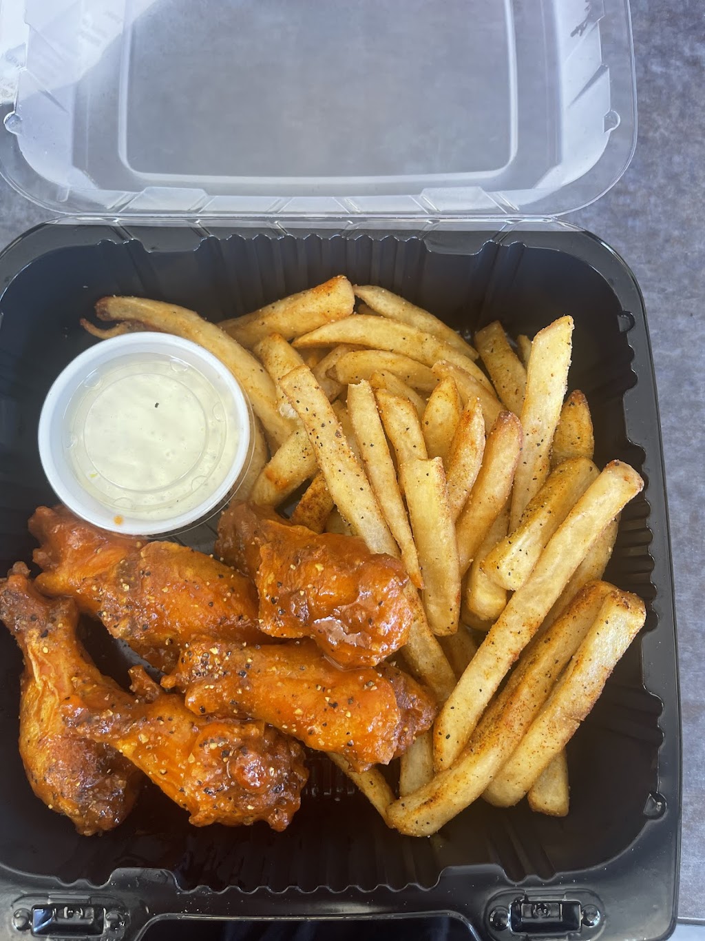 Dewayne Delicious Eats South | restaurant | 2106 Raymond Rd, Jackson, MS 39212, USA | 7692575971 OR +1 769-257-5971