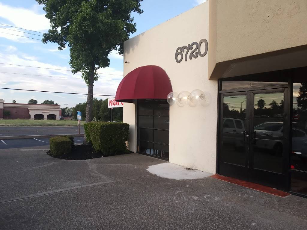 Crepes & Burgers | restaurant | 6720 Madison Ave, Fair Oaks, CA 95628, USA | 9162419567 OR +1 916-241-9567