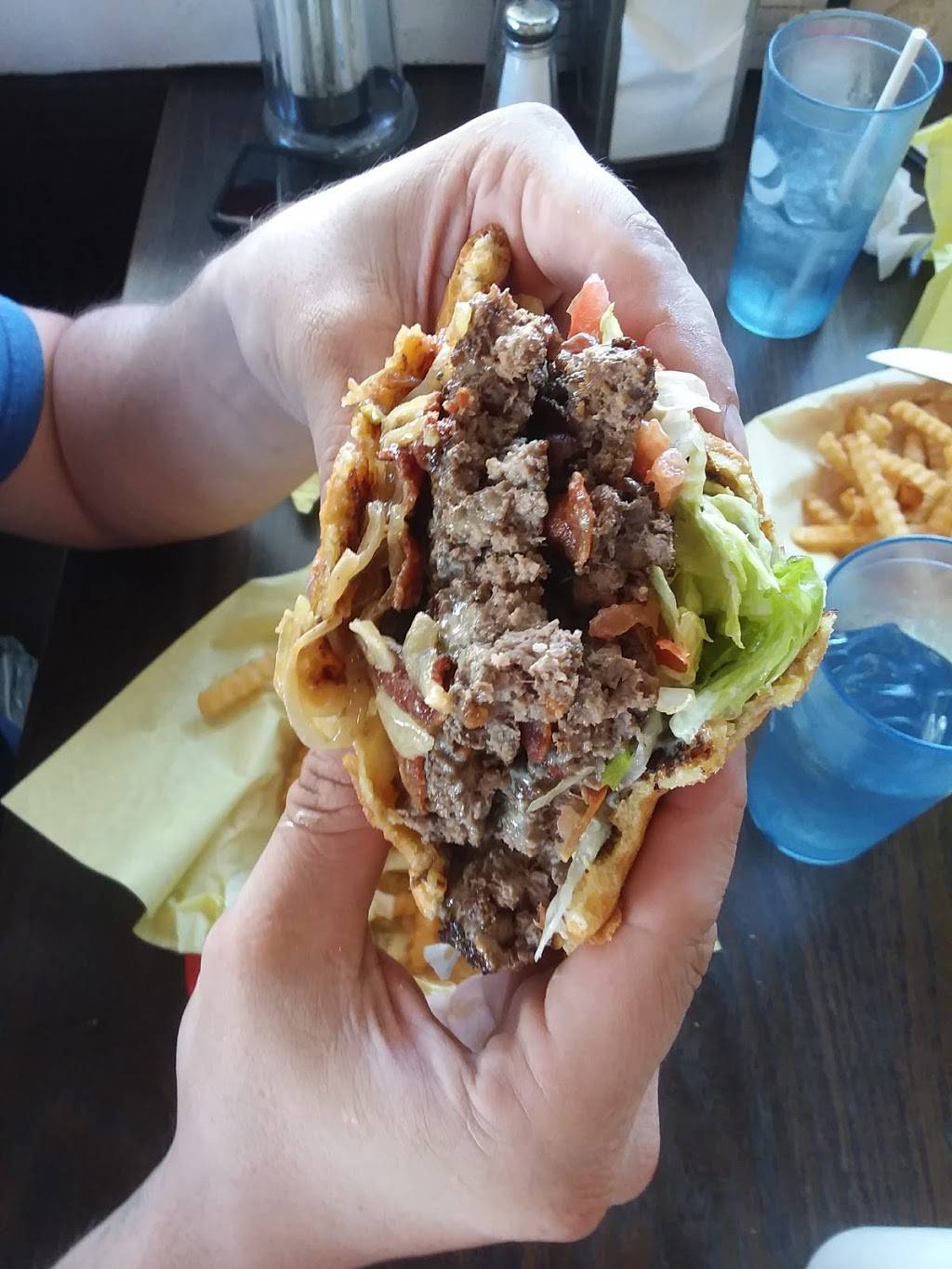 Snack Shack | restaurant | 4690 Franklin Blvd, Eugene, OR 97403, USA | 5417412111 OR +1 541-741-2111