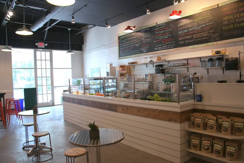 Blend Juice Bar | restaurant | 320 W Coleman Blvd Ste E, Mt Pleasant, SC 29464, USA | 8438846161 OR +1 843-884-6161