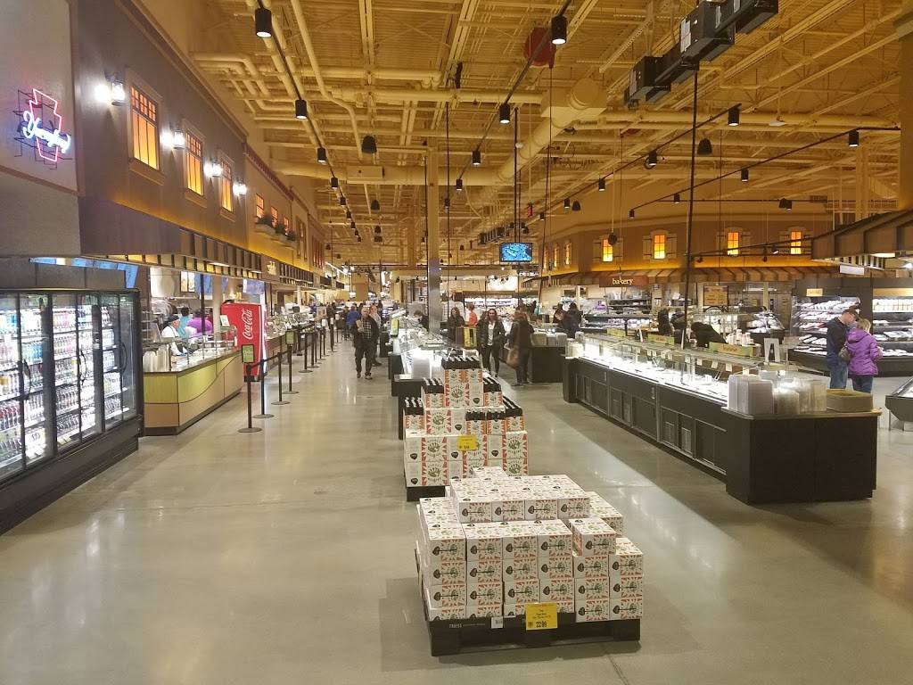 The Burger Bar by Wegmans | restaurant | 2000 Crossings Blvd, Lancaster, PA 17601, USA | 7173589465 OR +1 717-358-9465