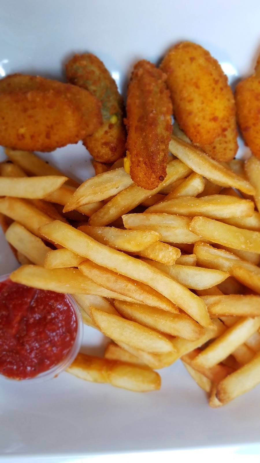 Papas Pizza & Wings | meal takeaway | 3910 25th Ave, Schiller Park, IL 60176, USA | 8472605439 OR +1 847-260-5439