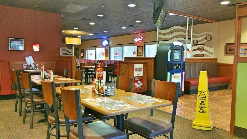 Dennys | restaurant | 875 Cochrane Rd, Morgan Hill, CA 95037, USA | 4087789187 OR +1 408-778-9187