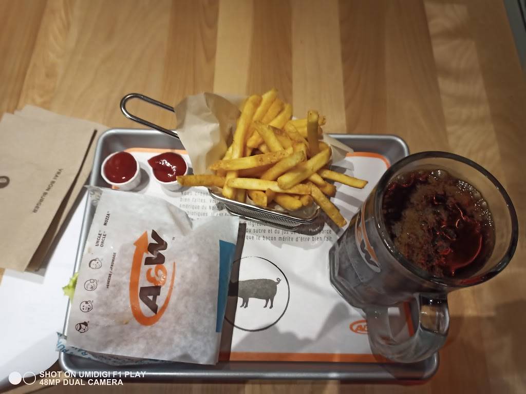 A&W | restaurant | 7610 Boulevard Newman, LaSalle, QC H8N 1X8, Canada | 5143687770 OR +1 514-368-7770