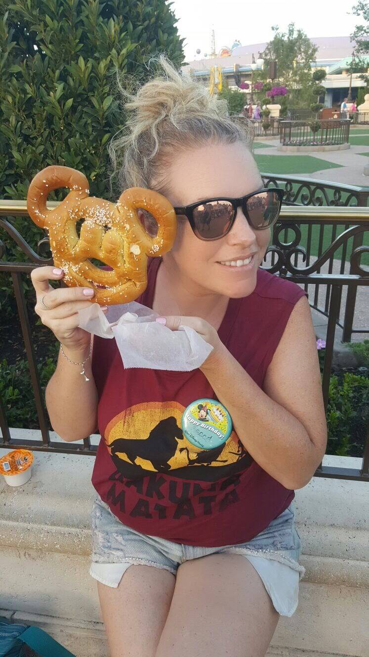 The Lunching Pad | restaurant | 1180 Seven Seas Drive, Orlando, FL 32836, USA | 4079393463 OR +1 407-939-3463