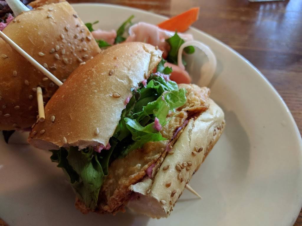 Pickle Jar Kitchen | restaurant | 170 Main St, Falmouth, MA 02540, USA | 5085406760 OR +1 508-540-6760