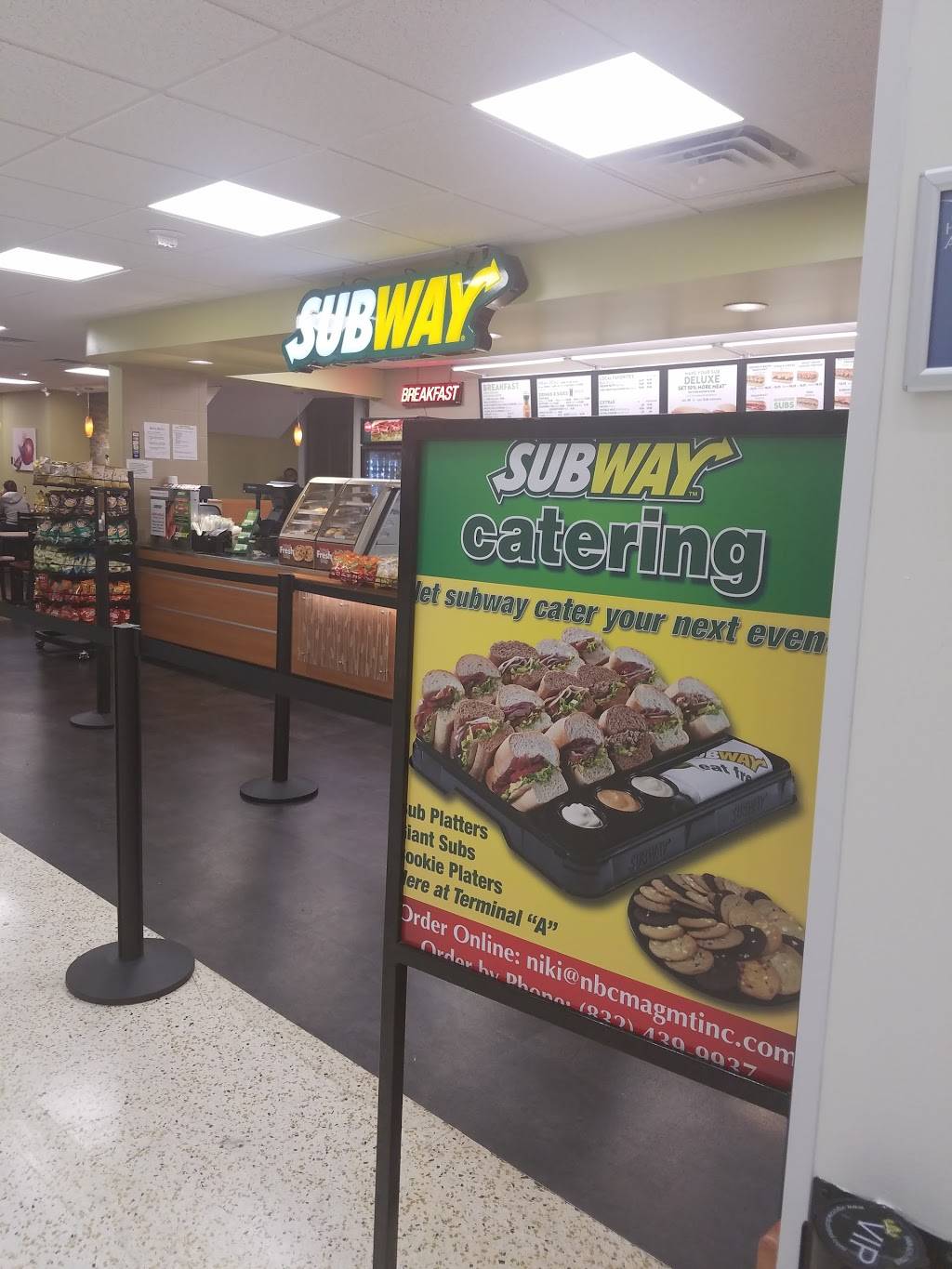 Subway | restaurant | 2800 S Terminal Rd, Houston, TX 77032, USA | 2812337664 OR +1 281-233-7664