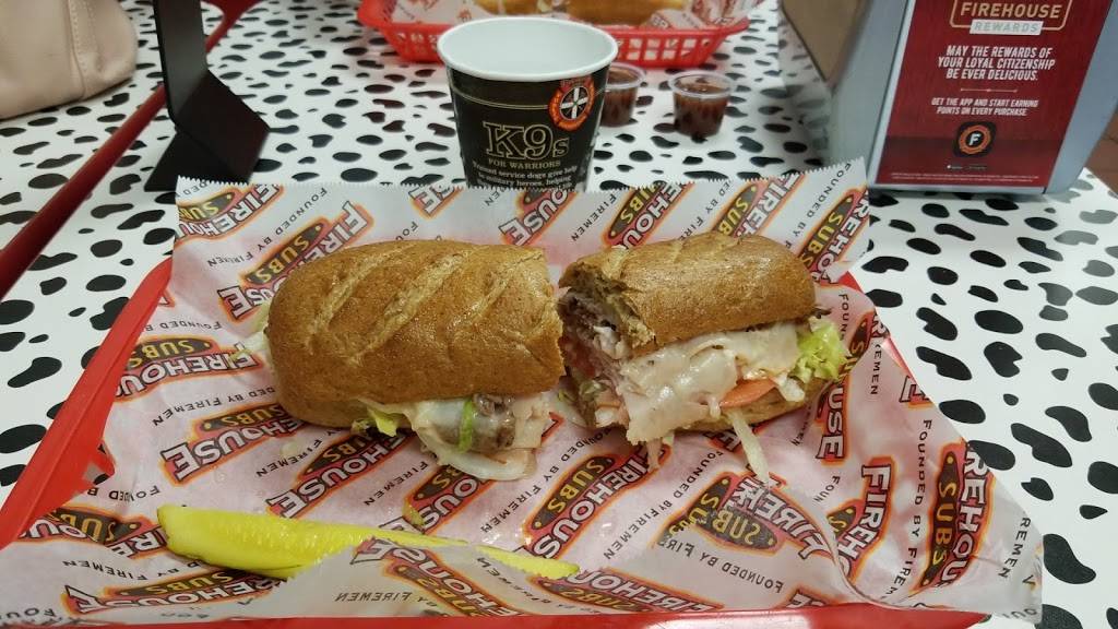 Firehouse Subs | meal delivery | 2665 S Oneida St, Green Bay, WI 54304, USA | 9205444690 OR +1 920-544-4690