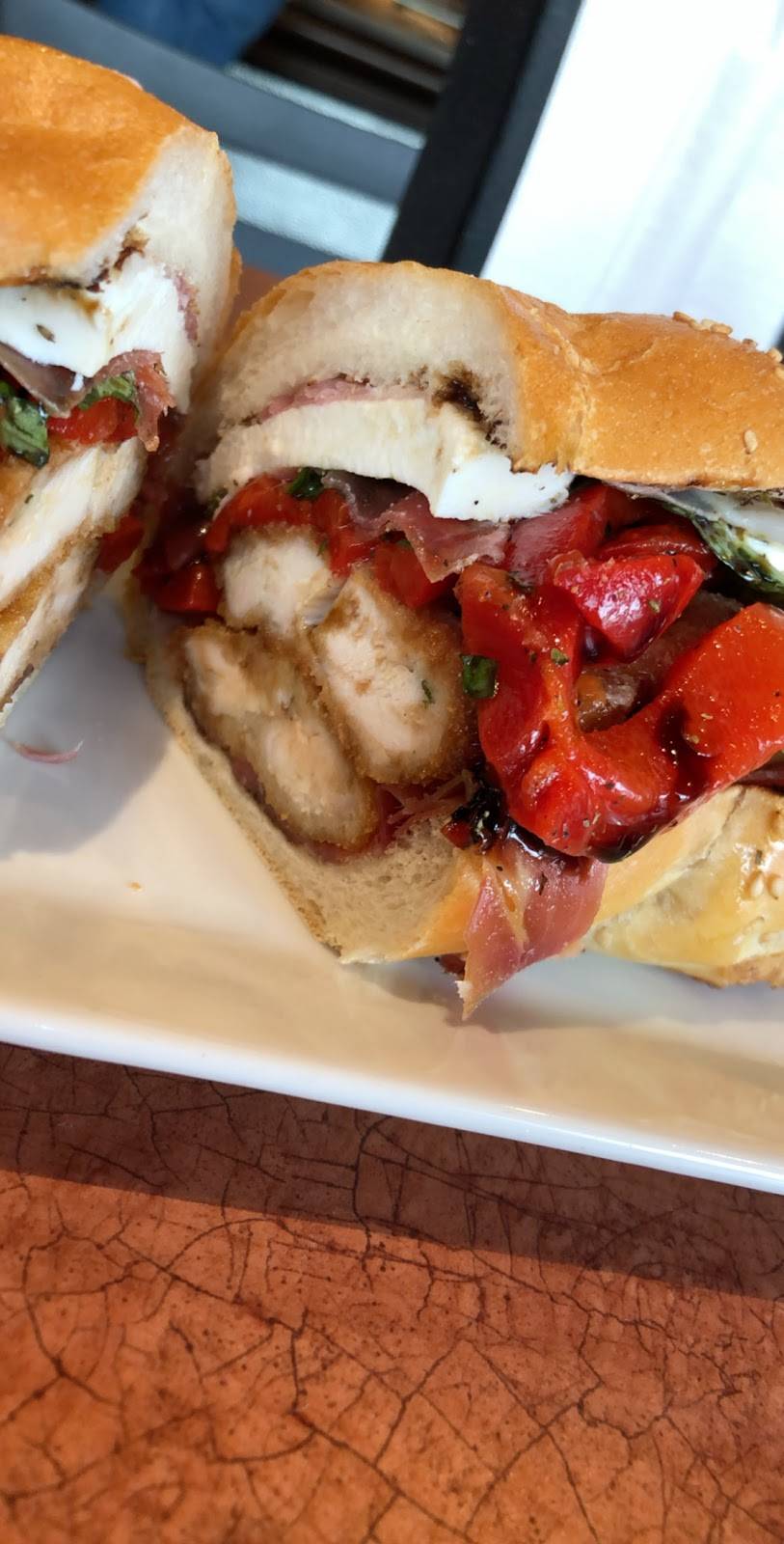 Petrillos Italian Kitchen | restaurant | 6 Foster St, Peabody, MA 01960, USA | 9789775330 OR +1 978-977-5330