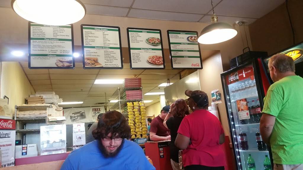 Samuel Mancinos Italian Eatery | restaurant | 910 Erskine Plaza, South Bend, IN 46614, USA | 5742319940 OR +1 574-231-9940