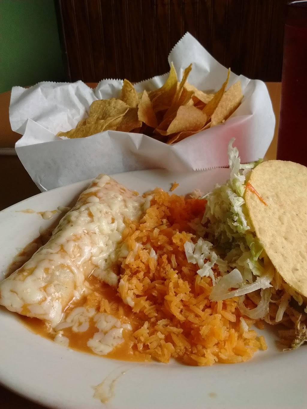 El Potrero Mexican Restaurant | restaurant | 6104 Miller Rd, Swartz Creek, MI 48473, USA | 8106447066 OR +1 810-644-7066