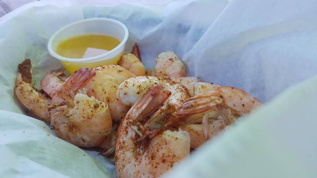 The Rivers Edge Bar and Grill | restaurant | 6226 Ohio Ave, Gibsonton, FL 33534, USA | 8136719196 OR +1 813-671-9196