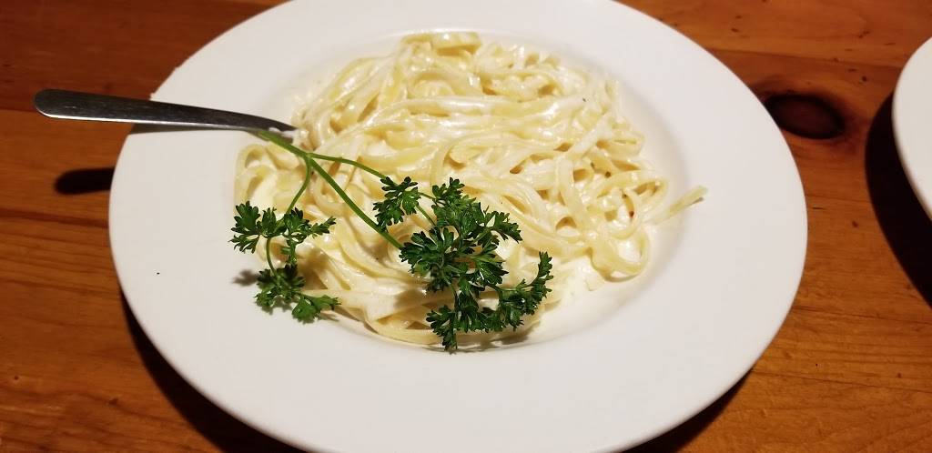 Rizzos Spaghetti House | restaurant | 8637 Charlotte Hwy, Indian Land, South Carolina, SC 29707, USA | 8032280461 OR +1 803-228-0461