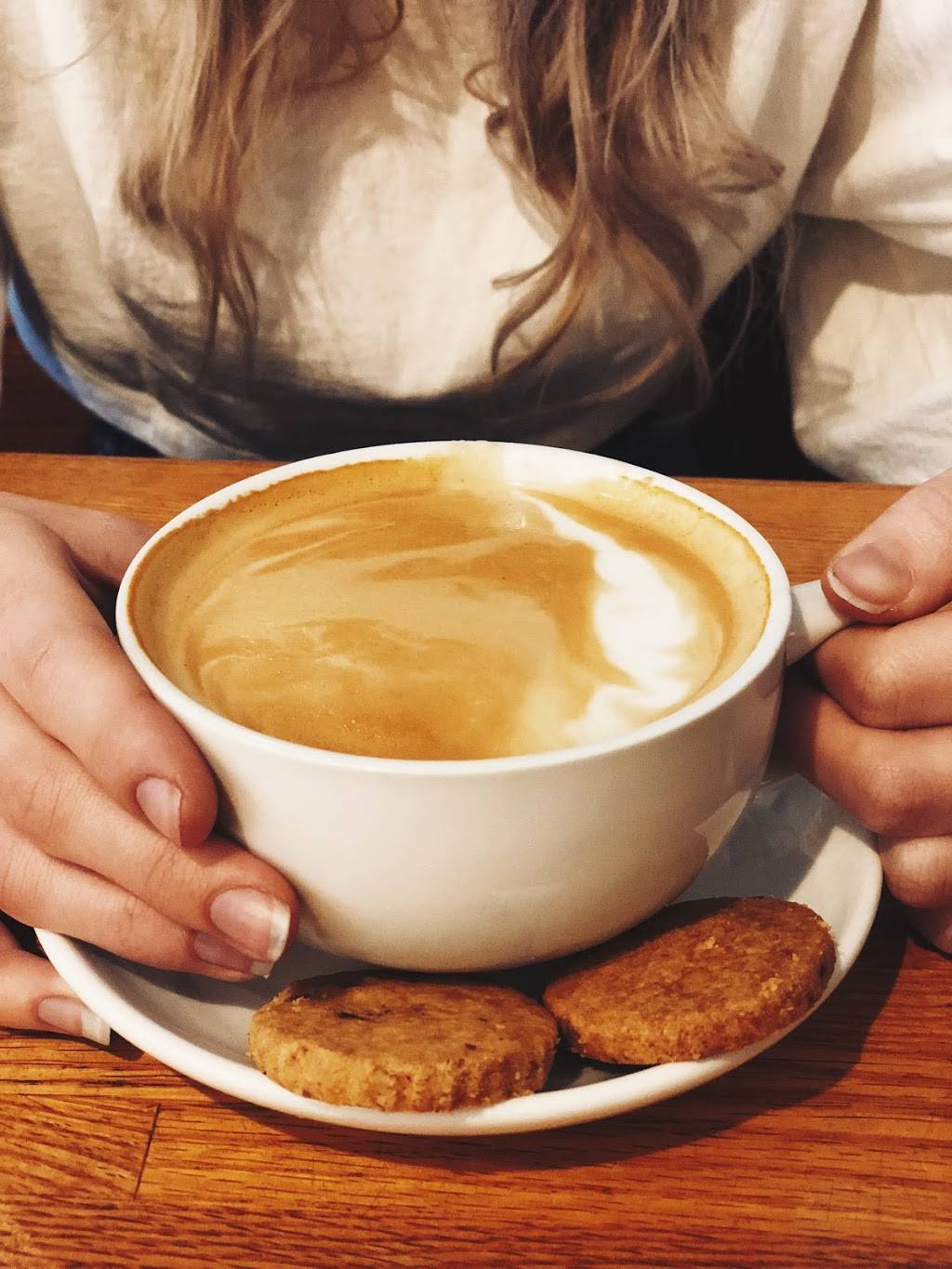 Bakin & Eggs: A Lovely Idea | cafe | 3120 N Lincoln Ave, Chicago, IL 60657, USA | 7735257005 OR +1 773-525-7005