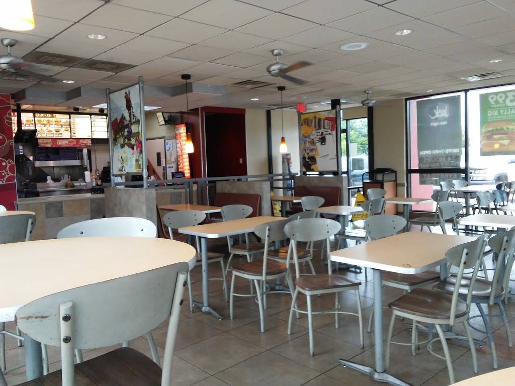 Jack in the Box | restaurant | 1724 S Valley Mills Dr, Waco, TX 76711, USA | 2547547514 OR +1 254-754-7514