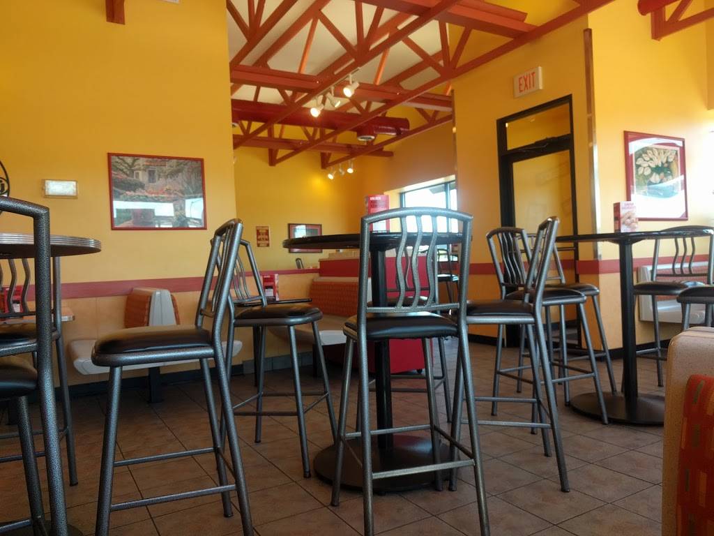 Taco Johns | restaurant | 500 Lincoln Way, Ames, IA 50010, USA | 5152323176 OR +1 515-232-3176