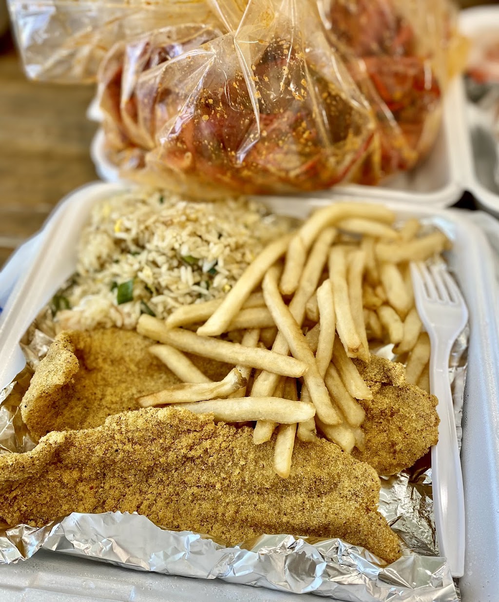 Claws Boil & Bar | restaurant | 16000 Stuebner Airline Rd Suite M, Spring, TX 77379, USA | 8325598006 OR +1 832-559-8006