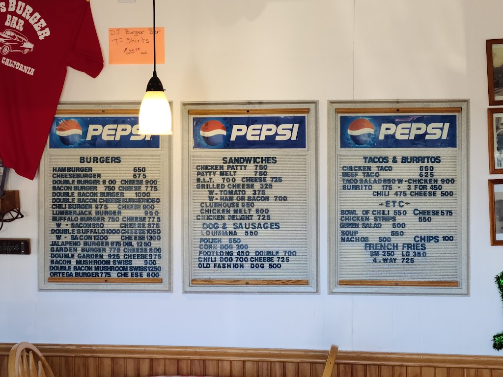 D Js Burger Bar | restaurant | 509 Wildwood Ave, Rio Dell, CA 95562, USA | 7077642924 OR +1 707-764-2924