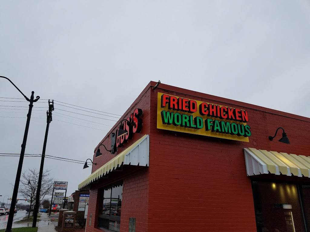 Guss World Famous Fried Chicken | restaurant | 35505 Ford Rd, Westland, MI 48185, USA | 7347286170 OR +1 734-728-6170