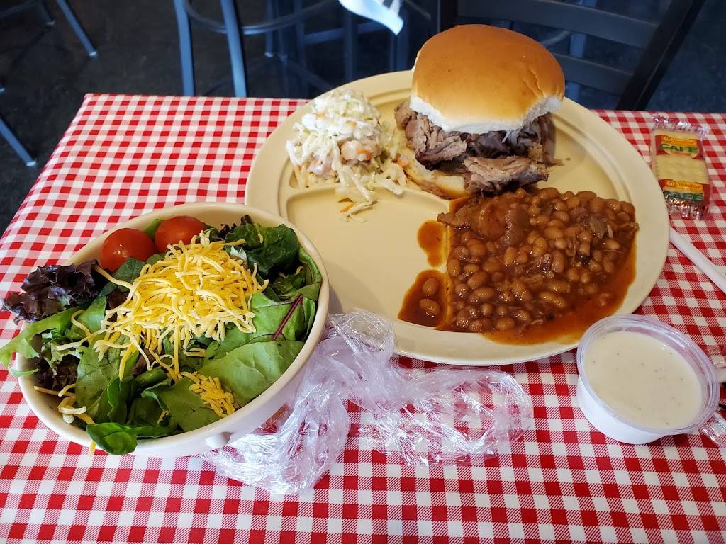 Whole Hog Café | restaurant | 2731 N Glenstone Ave, Springfield, MO 65803, USA | 4177204759 OR +1 417-720-4759