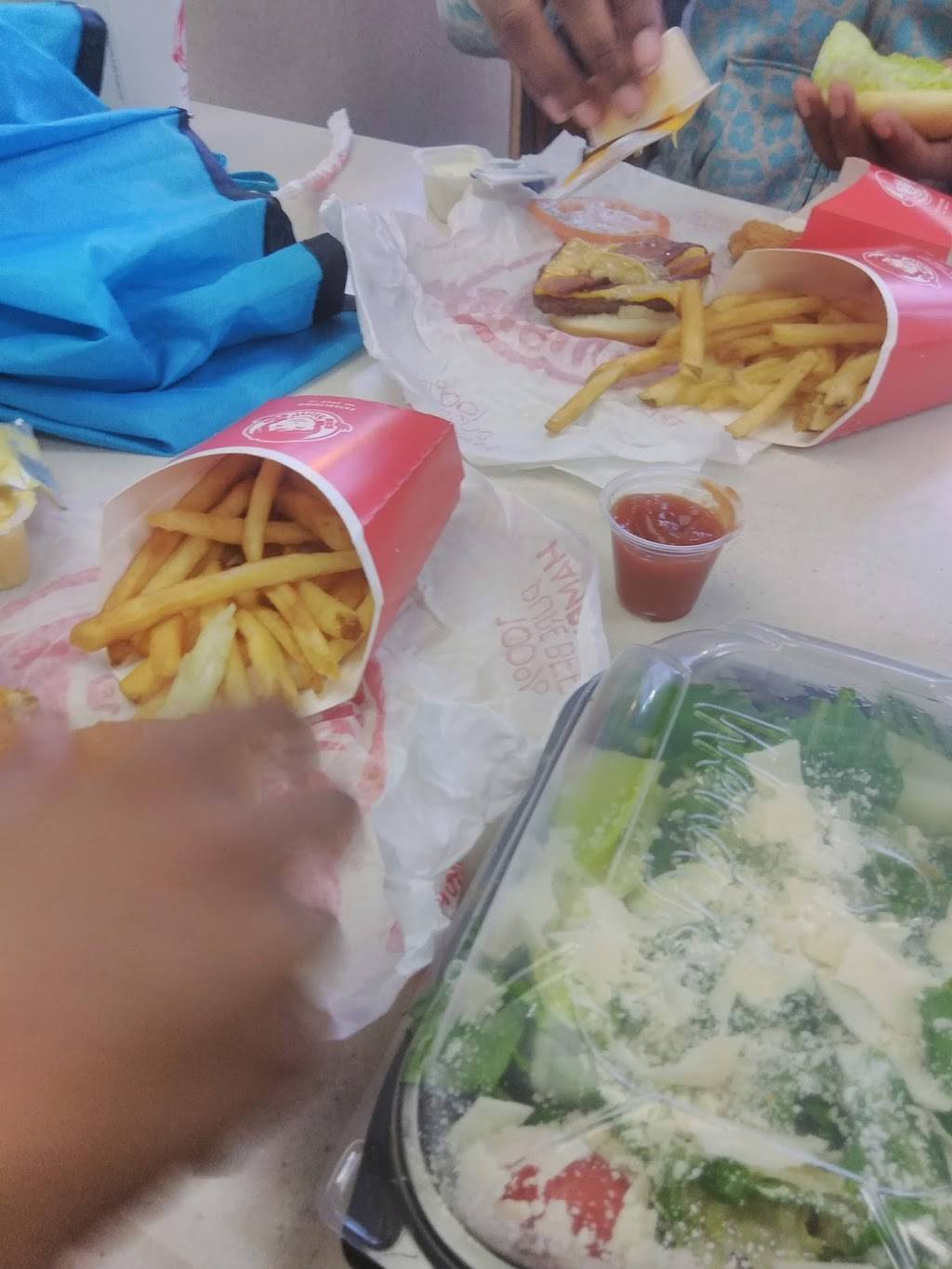 Wendys | restaurant | 308 Broadway, Bethlehem, PA 18015, USA | 6106917730 OR +1 610-691-7730