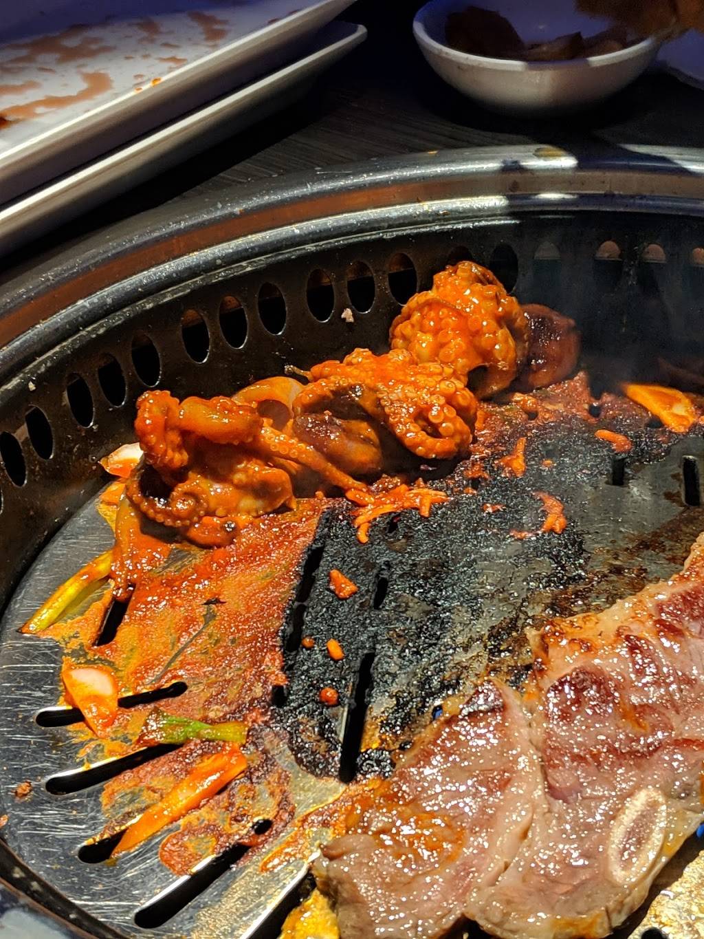 Gen Korean BBQ House | restaurant | 1300 S Harbor Blvd, Fullerton, CA 92832, USA | 7147730803 OR +1 714-773-0803