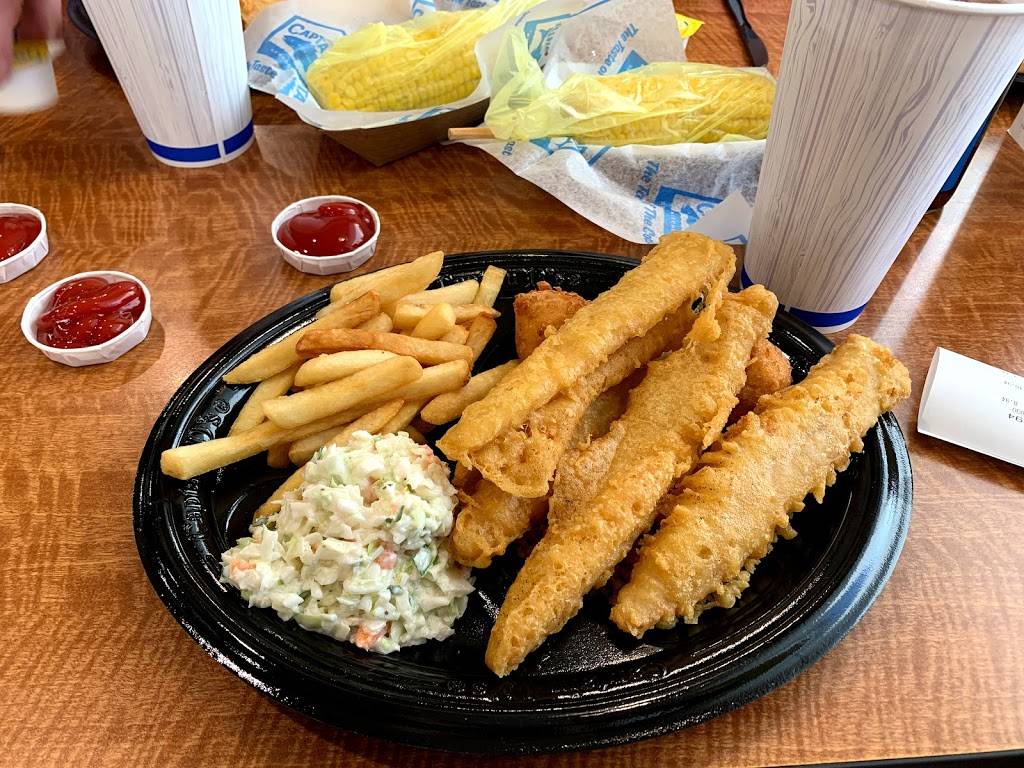 Captain Ds | restaurant | 13016 US-301, Dade City, FL 33525, USA | 3525671755 OR +1 352-567-1755