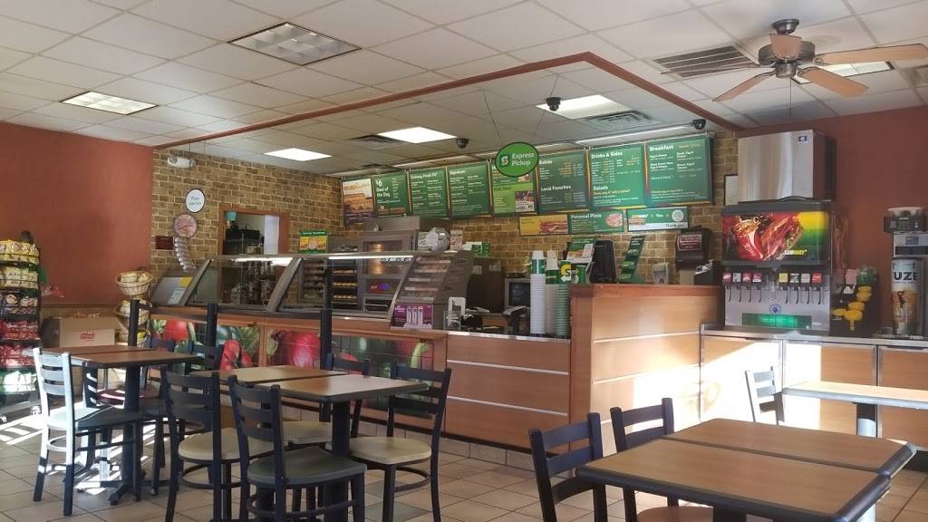 Subway | restaurant | 3300 Husky Hwy, Farmington, WV 26571, USA | 3048256117 OR +1 304-825-6117
