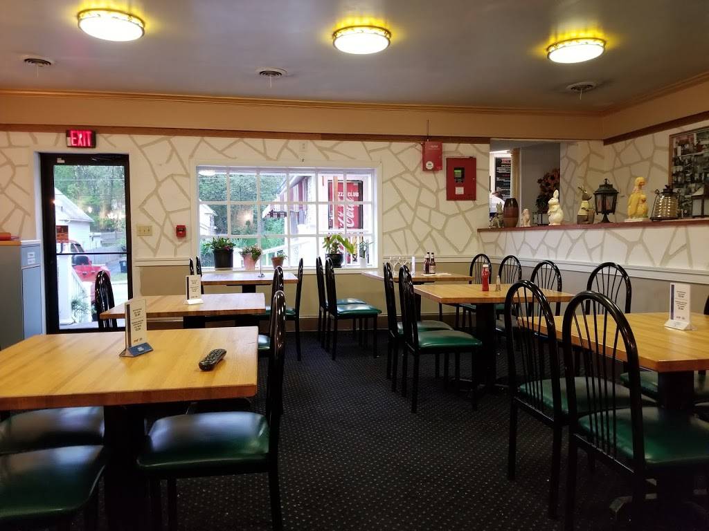 Pizza Club | restaurant | 1275 Bridge St, Dracut, MA 01826, USA | 9784534800 OR +1 978-453-4800