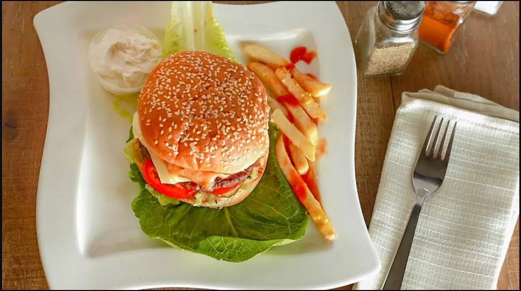 Shawarma King | bakery | 310 N Glenoaks Blvd, Burbank, CA 91502, USA | 7472418877 OR +1 747-241-8877