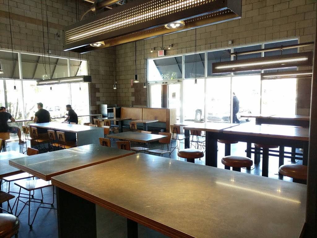 Chipotle Mexican Grill | restaurant | 369 W Esplanade Dr, Oxnard, CA 93036, USA | 8052002052 OR +1 805-200-2052