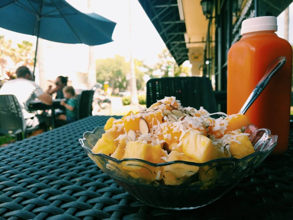 Karma Juice Bar & Eatery | restaurant | 209 1st St NE, St. Petersburg, FL 33701, USA | 7278964000 OR +1 727-896-4000