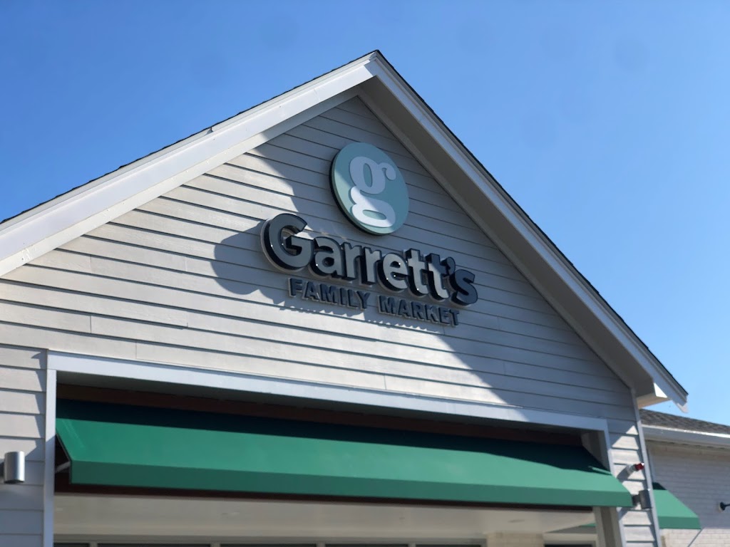 Garretts Family Market | restaurant | 435 Palmer Ave, Falmouth, MA 02540, USA | 5084571600 OR +1 508-457-1600