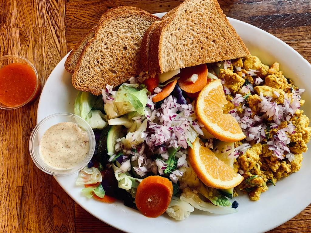 Dharmas Restaurant | restaurant | 4250 Capitola Rd, Capitola, CA 95010, USA | 8314621717 OR +1 831-462-1717