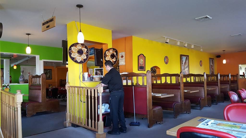 Real Tequila | restaurant | 2302 Commercial Ave, Anacortes, WA 98221, USA | 3602991060 OR +1 360-299-1060