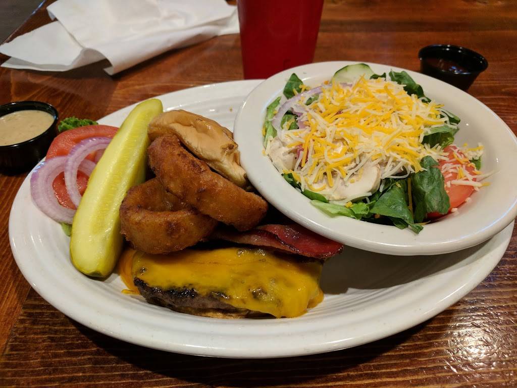 Roadhouse Bar and Grill | restaurant | 10188 US-34, Grand Lake, CO 80447, USA | 9706279300 OR +1 970-627-9300