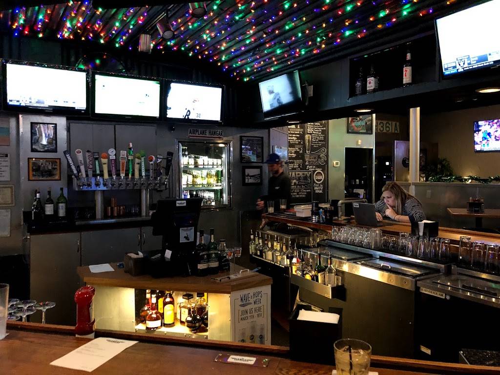 The Hangar Food and Spirits | restaurant | 13610 N Scottsdale Rd Suite 30, Scottsdale, AZ 85254, USA | 4809518897 OR +1 480-951-8897