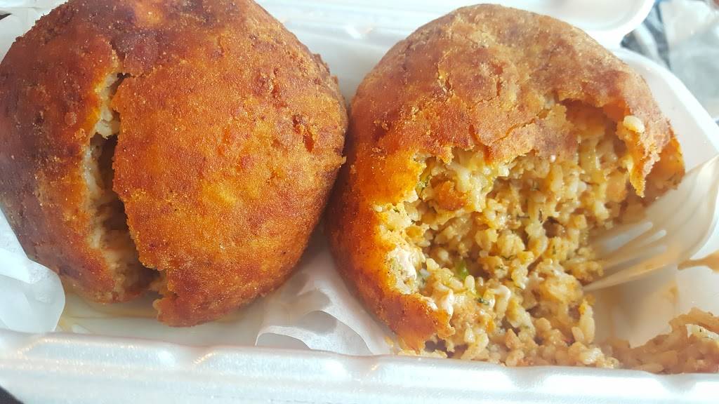 The Stuffed Baked Potato Factory | restaurant | 6362 Martin Luther King Blvd, Houston, TX 77021, USA | 8324879644 OR +1 832-487-9644