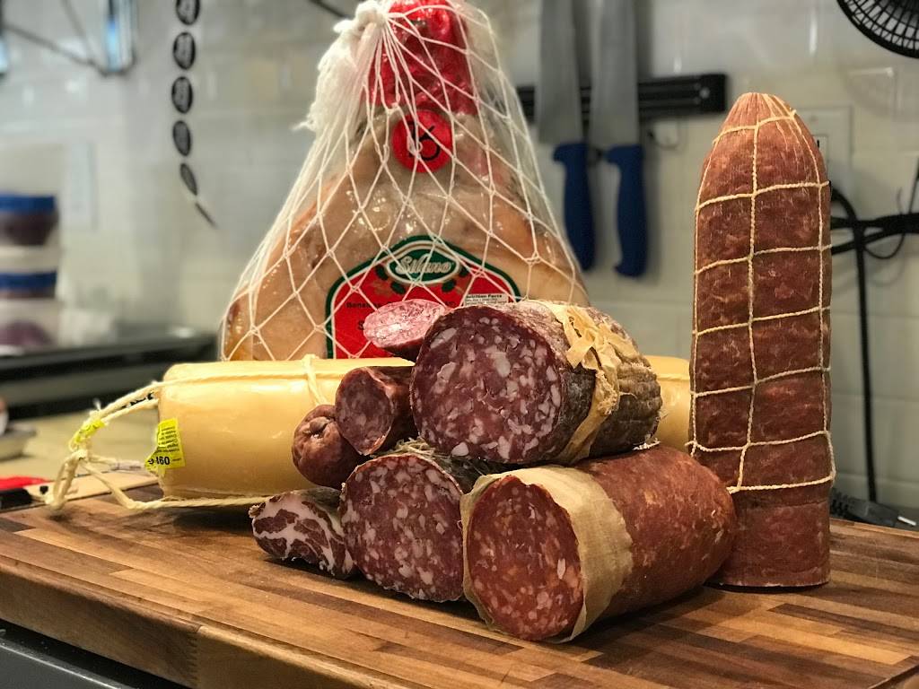 Uncle Paulies Deli | restaurant | 8369 Beverly Blvd, Los Angeles, CA 90048, USA | 3237465545 OR +1 323-746-5545