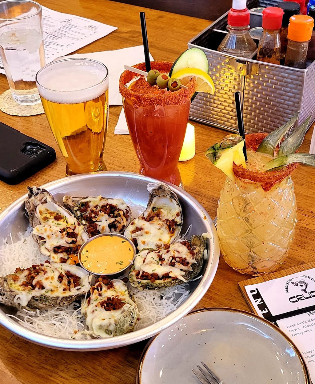 CRUDA Mariscos & Oyster Bar | restaurant | 31 N Scott Ave, Tucson, AZ 85701, USA | 5202070589 OR +1 520-207-0589