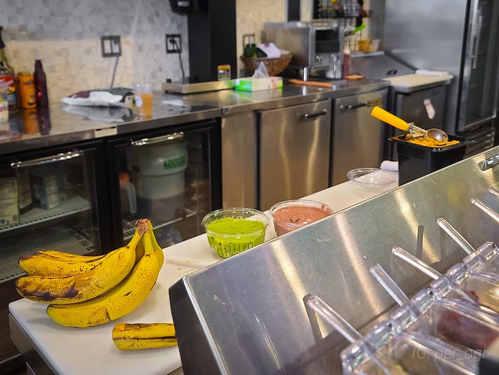 Fruition Bowls and Brews | restaurant | 370 Patteson Drive, Morgantown, WV 26505, USA | 3042411042 OR +1 304-241-1042