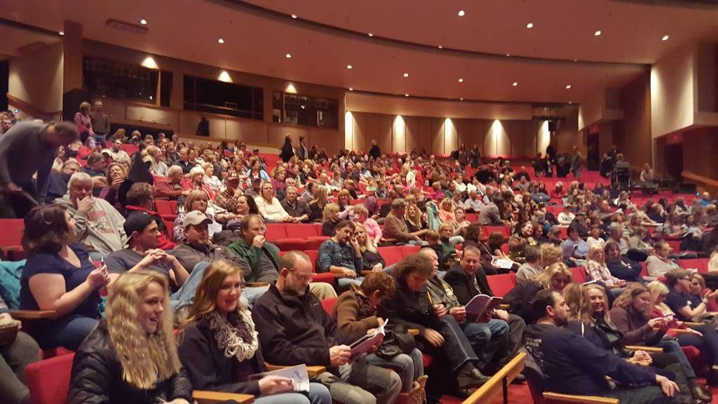 At 1800 Restaurant | restaurant | 1800 Northpoint Dr, Stevens Point, WI 54481, USA | 7153461800 OR +1 715-346-1800