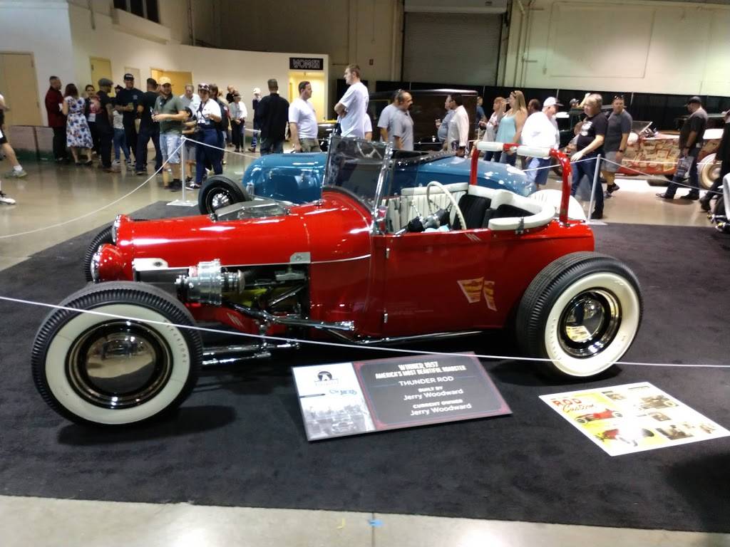 Fairplex | restaurant | 1101 W McKinley Ave, Pomona, CA 91768, USA | 9096233111 OR +1 909-623-3111