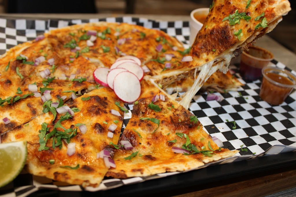 Tacos Madre Mexican Cocina | restaurant | 2629 Harbor Blvd, Costa Mesa, CA 92626, USA | 6572470012 OR +1 657-247-0012