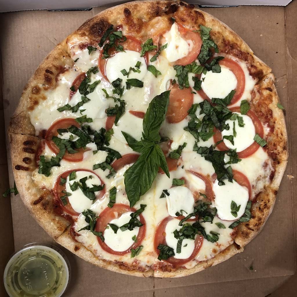 Hectors Pizza & More | restaurant | 12835 SW 42nd St, Miami, FL 33175, USA | 7869534088 OR +1 786-953-4088