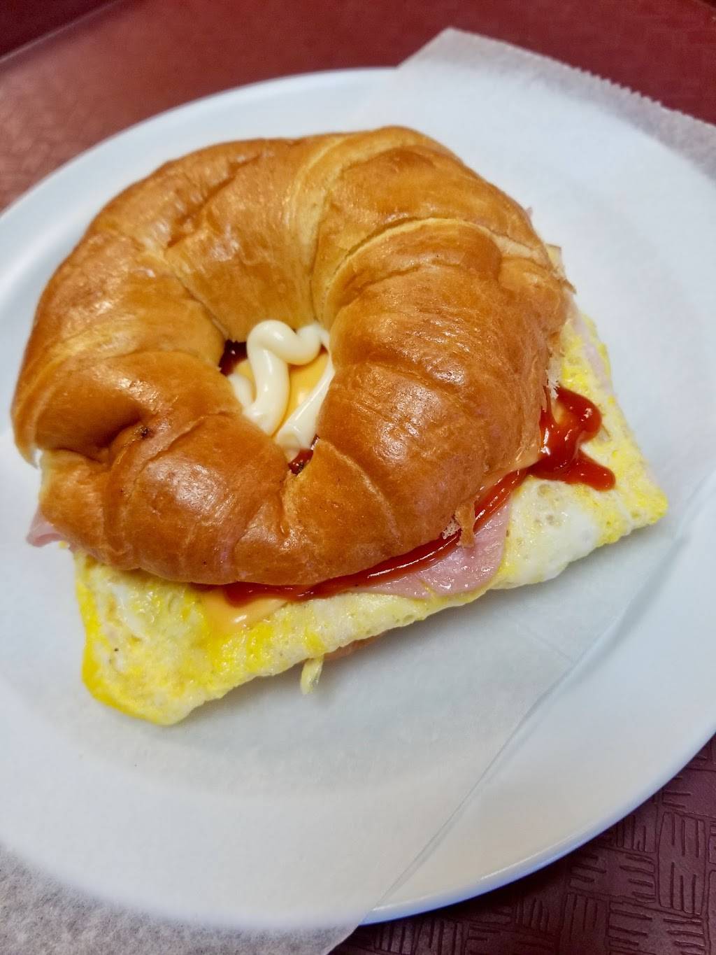 Taqueria los tres potrillos Inc (taco Grill) | restaurant | 2316, 425 W Lake St, Addison, IL 60101, USA | 6305430777 OR +1 630-543-0777