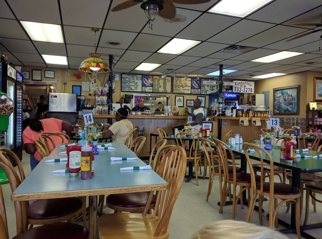 Prince George Family BBQ | restaurant | 4605 County Dr, Disputanta, VA 23842, USA | 8047323278 OR +1 804-732-3278